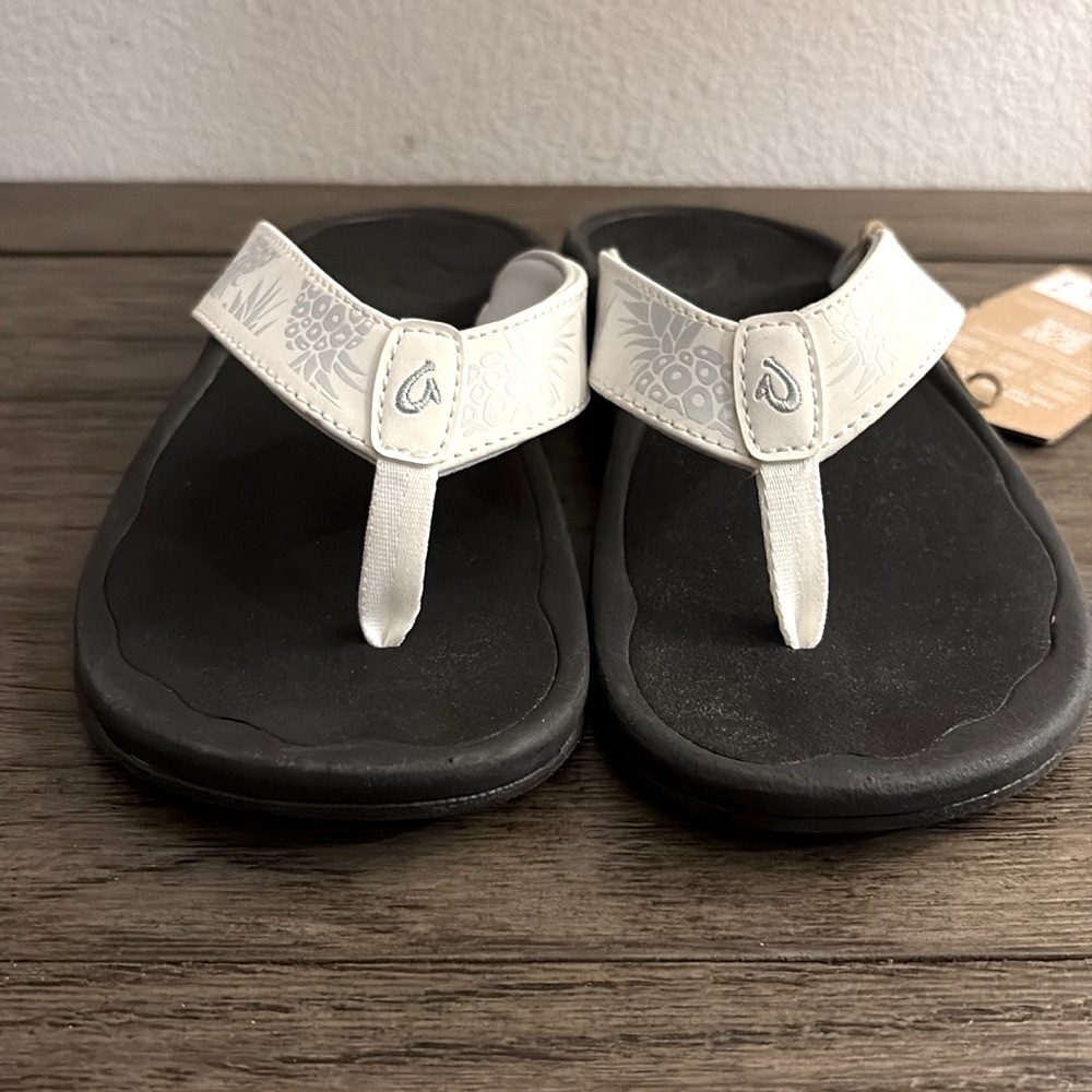 NWT [OluKai] Ohana Bight White/Hua Slip-On Flip Flop Thong Sandals Women’s 5.0 - Picture 8 of 16